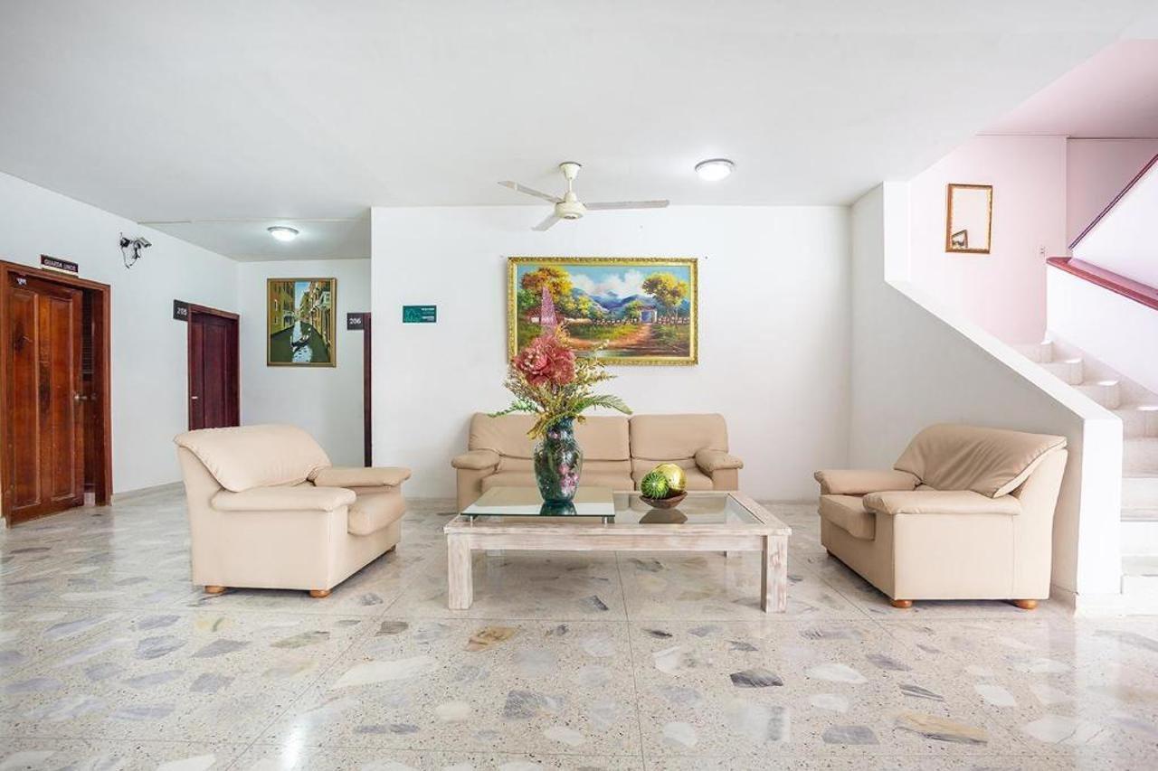Ayenda Hotel Carivdi Сінселехо Екстер'єр фото